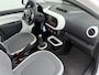 Renault Twingo 1.0 SCe Limited Unieke KM Stand! /  Airco / Donker Glas / Elect. Ramen / Centr. Vergrendeling