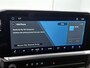 Volkswagen e-Transporter L2H1 Life 64 kWh 136PK | TIJDELIJK €2.000,- EXTRA PREMIE | Automaat | Achteruitrijcamera | Parkeernsensoren Voor + Achter | Cruise Control | Lane Assist | Multifunctioneel Stuurwiel | Airco | Apple/Android Carplay | Stoelverwarming | Voorruit Verwarming | Elektrisch Verstelbare Spiegels |
