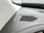 Volkswagen e-Transporter L2H1 Life 64 kWh 136PK | TIJDELIJK €2.000,- EXTRA PREMIE | Automaat | Achteruitrijcamera | Parkeernsensoren Voor + Achter | Cruise Control | Lane Assist | Multifunctioneel Stuurwiel | Airco | Apple/Android Carplay | Stoelverwarming | Voorruit Verwarming | Elektrisch Verstelbare Spiegels |