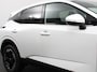 Nissan Qashqai 1.3 MHEV Automaat N-Connecta Navigatie Climate Control Sfeerverlichting Camera 360 Led Dab Verwarmde voorstoelen Adaptieve Cruise Control Digitale Cockpit Lichtmetalen Velgen