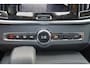 Volvo V90 T6 Recharge AWD Plus Bright - Panorama/schuifdak - IntelliSafe Assist & Surround - 360º Camera - Harman/Kardon audio - Verwarmde voorstoelen, stuur & achterbank - Parkeersensoren voor & achter - Elektr. bedienb. voorstoelen met geheugen - Head up display - Extra getint glas - 19' LMV