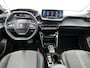 Peugeot e-208 EV 136pk Allure Pack 50 kWh Automaat | 1ste Eigenaar | Navigatie | Climate Control | Cruise Control | Stoelverwarming | Camera | 16"LMV |
