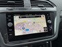Volkswagen Tiguan R-Line eHybrid | Trekhaak | Camera | ACC | IQ light |