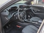 Peugeot 2008 SUV 1.2 100pk Allure | Navigatie | Climate Control | Cruise Control | Parkeersensoren
