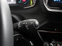 Peugeot 2008 1.2 Hybrid 145 Style Automaat Climate control Cruise control Apple Carplay/ Android Auto led Lichtmetalen velgen Parkeersensoren