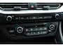 Kia Niro Hybrid 1.6 GDi ExecutiveLine 2021 Hybride VOL OPTIE Facelift Koeling|Stoelverwarming Carplay Lederen bekleding Pano dak