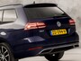 Volkswagen Golf Variant 1.0 TSI Sportline 116Pk Automaat (GROOT NAVI, APPLE CARPLAY, CLIMATE, ADAPTIVE CRUISE, PARKEERSENSOREN, LM VELGEN, NIEUWE APK, NIEUWSTAAT)
