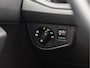 Volkswagen Taigo 1.0 TSI R-Line Automaat (2X R-LINE, VIRTUAL COCKPIT, APPLE CARPLAY, GROOT NAVI, CAMERA, STOELVERWARMING, SPORTSTOELEN, GETINT GLAS, KEYLESS, NIEUWSTAAT)
