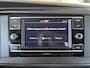 Volkswagen Transporter 2.0 TDI L2H1 Sortimo Kastinrichting Trekhaak 2200kg trekgewicht Airco Cruise controle Telefoonverbinding Apple carplay Euro 6
