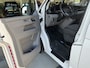 Volkswagen Transporter 2.0 TDI L2H1 Sortimo Kastinrichting Trekhaak 2200kg trekgewicht Airco Cruise controle Telefoonverbinding Apple carplay Euro 6