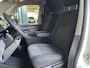 Volkswagen Transporter 2.0 TDI L2H1 Sortimo Kastinrichting Trekhaak 2200kg trekgewicht Airco Cruise controle Telefoonverbinding Apple carplay Euro 6