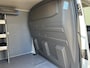 Volkswagen Transporter 2.0 TDI L2H1 Sortimo Kastinrichting Trekhaak 2200kg trekgewicht Airco Cruise controle Telefoonverbinding Apple carplay Euro 6
