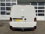 Volkswagen Transporter 2.0 TDI L2H1 Sortimo Kastinrichting Trekhaak 2200kg trekgewicht Airco Cruise controle Telefoonverbinding Apple carplay Euro 6