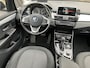 BMW 2-Serie Active Tourer 225xe | HUD | Nieuwe grotere accu | Navi