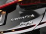 Hyundai Santa Fe 1.6 T-GDi Plug-in Hybrid 4x4 Shine Aut. | Automaat | Apple Carplay / Android Auto | Camera | Parkeersensoren | Sfeerverlichting | Panoramadak |