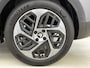 Citroën E-C4 You 50 kWh 136pk | Navigatie via Apple Carplay / Android Auto | Achteruitrijcamera | Climate Control | Cruise Control | Parkeersensoren | DAB+ radio | Armsteun | Stof/kunstlederen comfortstoelen | Volledig digitaal instrumentenpaneel | Adaptief demping systeem | 18” lichtmetalen velgen |