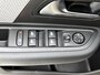 Citroën E-C4 You 50 kWh 136pk | Accu 96% | Navigatie via Apple Carplay / Android Auto | Achteruitrijcamera | Climate Control | Cruise Control | Parkeersensoren | DAB+ radio | Armsteun | Stof/kunstlederen comfortstoelen | Volledig digitaal instrumentenpaneel | Adaptief demping systeem | 18” lichtmetalen velgen |