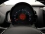 Citroën C1 1.0 VTi Feel Sport (ACHTERUITRIJCAMERA,CRUISE CONTROL,APPLE CARPLAY,AIRCO,SPORTSTOELEN,START-STOP,LED,TOPCONDITIE)