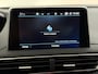 Peugeot 5008 1.2 PureTech Blue Lease Premium Avantage 7P Camera, Navi, Half leder, Elektrische achterklep, Virtual desk, Stoelverwarming, Cruise control adaptief, Memory stoelen