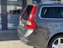 Volvo V70 3.0 T6 AWD Summum Youngtimer | 18 inch | Xenon