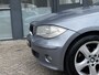 BMW 1-Serie 120i Executive Aut6 | 17 inch | Sportstoelen | Stoelverwarming
