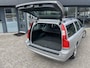 Volvo V70 2.5T Momentum Youngtimer l Leder l Xenon