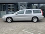 Volvo V70 2.5T Momentum Youngtimer l Leder l Xenon