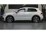 Volkswagen Tiguan 2.0 TSI 3x R-Line AUTOMAAT-360 CAM-ACC-HUD-KEYLESS-LEDER-MEMORY-NAVIGATIE-PANORAMA-VIRTUEEL-TREKHAAK