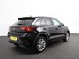 Volkswagen T-Roc 1.5 eTsi R-Line Edition Automaat Navigatie Apple Carplay/Android Auto Camera Parkeersensoren Adaptive Cruise Control Stoelverwarming Virtual Cockpit Elektrische achterklep Getinte ramen Climate Control