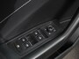 Volkswagen T-Roc 1.5 eTsi R-Line Edition Automaat Navigatie Apple Carplay/Android Auto Camera Parkeersensoren Adaptive Cruise Control Stoelverwarming Virtual Cockpit Elektrische achterklep Getinte ramen Climate Control