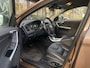 Volvo XC60 3.0 T6 AWD Momentum Youngtimer | Leder | Stoelverwarming | 18 inch