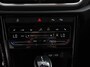 Volkswagen T-Roc 1.5 eTsi R-Line Edition Automaat Navigatie Apple Carplay/Android Auto Camera Parkeersensoren Adaptive Cruise Control Stoelverwarming Virtual Cockpit Elektrische achterklep Getinte ramen Climate Control