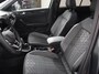 Volkswagen T-Roc 1.5 eTsi R-Line Edition Automaat Navigatie Apple Carplay/Android Auto Camera Parkeersensoren Adaptive Cruise Control Stoelverwarming Virtual Cockpit Elektrische achterklep Getinte ramen Climate Control