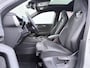 Volkswagen Tayron 1.5 eTSI R-line | Pano Dak | Head-up Display | 360 Camera | Side Assist | ACC | Elek. Achterklep | Stuur-/Stoelverwarming V+A | Sportstoelen | 20'' |
