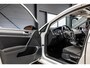 Volkswagen Golf 1.0 TSI Highline R Line | Schuifdak