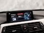 BMW 3-Serie Touring 318i M Sport Automaat (GROOT NAVI, M PAKKET, BLACK PACK, VIRTUAL COCKPIT, GETINT GLAS, LEDER, SPORTSTOELEN, STOELVERWARMING, PARKEERSENSOREN, NIEUWSTAAT)