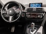 BMW 3-Serie Touring 318i M Sport Automaat (GROOT NAVI, M PAKKET, BLACK PACK, VIRTUAL COCKPIT, GETINT GLAS, LEDER, SPORTSTOELEN, STOELVERWARMING, PARKEERSENSOREN, NIEUWSTAAT)