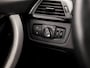 BMW 3-Serie Touring 318i M Sport Automaat (GROOT NAVI, M PAKKET, BLACK PACK, VIRTUAL COCKPIT, GETINT GLAS, LEDER, SPORTSTOELEN, STOELVERWARMING, PARKEERSENSOREN, NIEUWSTAAT)