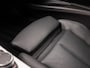 BMW 3-Serie Touring 318i M Sport Automaat (GROOT NAVI, M PAKKET, BLACK PACK, VIRTUAL COCKPIT, GETINT GLAS, LEDER, SPORTSTOELEN, STOELVERWARMING, PARKEERSENSOREN, NIEUWSTAAT)