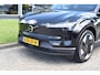 Volvo EX30 Extended Range 272PK Plus 69 kWh | Trekhaak | BLIS | Camera Achter | H&K | PDC V+A | Stoel/Stuur verwarm. |