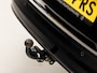 Volkswagen Golf Variant 1.0 TSI Life Sport (APPLE CARPLAY, GROOT NAVI, CAMERA, MEMORY SEAT, ALCANTARA, GETINT GLAS, SPORTSTOELEN, STUUR/STOELVERWARMING, TREKHAAK, NIEUWE APK, NIEUWSTAAT)