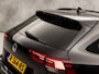 Volkswagen Golf Variant 1.0 TSI Life Sport (APPLE CARPLAY, GROOT NAVI, CAMERA, MEMORY SEAT, ALCANTARA, GETINT GLAS, SPORTSTOELEN, STUUR/STOELVERWARMING, TREKHAAK, NIEUWE APK, NIEUWSTAAT)