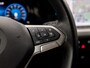Volkswagen Golf Variant 1.0 TSI Life Sport (APPLE CARPLAY, GROOT NAVI, CAMERA, MEMORY SEAT, ALCANTARA, GETINT GLAS, SPORTSTOELEN, STUUR/STOELVERWARMING, TREKHAAK, NIEUWE APK, NIEUWSTAAT)
