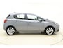 Opel Corsa 1.4 16v 90pk 5drs Favourite | Navigatie | Airco | Cruise control | Lichtmetalen velgen | Parkeersensoren | Dealeronderhouden