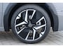 Peugeot 208 1.2 HYBRID 145PK GT PACK AUTOMAAT / NAVI / LEDER / CLIMA / PDC / 17" LMV / CAMERA / KEYLESS / ADAPT. CRUISECONTROL / I-COCKPIT / FULL-LED / 1E EIGENAAR / NIEUWSTAAT !!