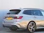BMW 3-Serie Touring 330e xDrive High Executive 292 Pk Automaat Navi / DAB / Apple Carplay / Leer / M-pakket / Pano-dak