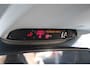 Volvo XC40 1.5 T2 Momentum | Parkeersensoren voor + achter | Parkeercamera | 17'' Lichtmetalen velgen | Navigatie | Parkeersensoren voor + achter | Dealeronderhouden