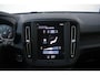 Volvo XC40 1.5 T2 Momentum | Parkeersensoren voor + achter | Parkeercamera | 17'' Lichtmetalen velgen | Navigatie | Parkeersensoren voor + achter | Dealeronderhouden