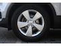 Volvo XC40 1.5 T2 Momentum | Parkeersensoren voor + achter | Parkeercamera | 17'' Lichtmetalen velgen | Navigatie | Parkeersensoren voor + achter | Dealeronderhouden
