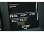 Volvo XC40 1.5 T2 Momentum | Parkeersensoren voor + achter | Parkeercamera | 17'' Lichtmetalen velgen | Navigatie | Parkeersensoren voor + achter | Dealeronderhouden